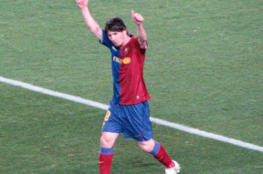 九游-梅西迎来五赛季高光表现，SKT球迷沸腾！的简单介绍